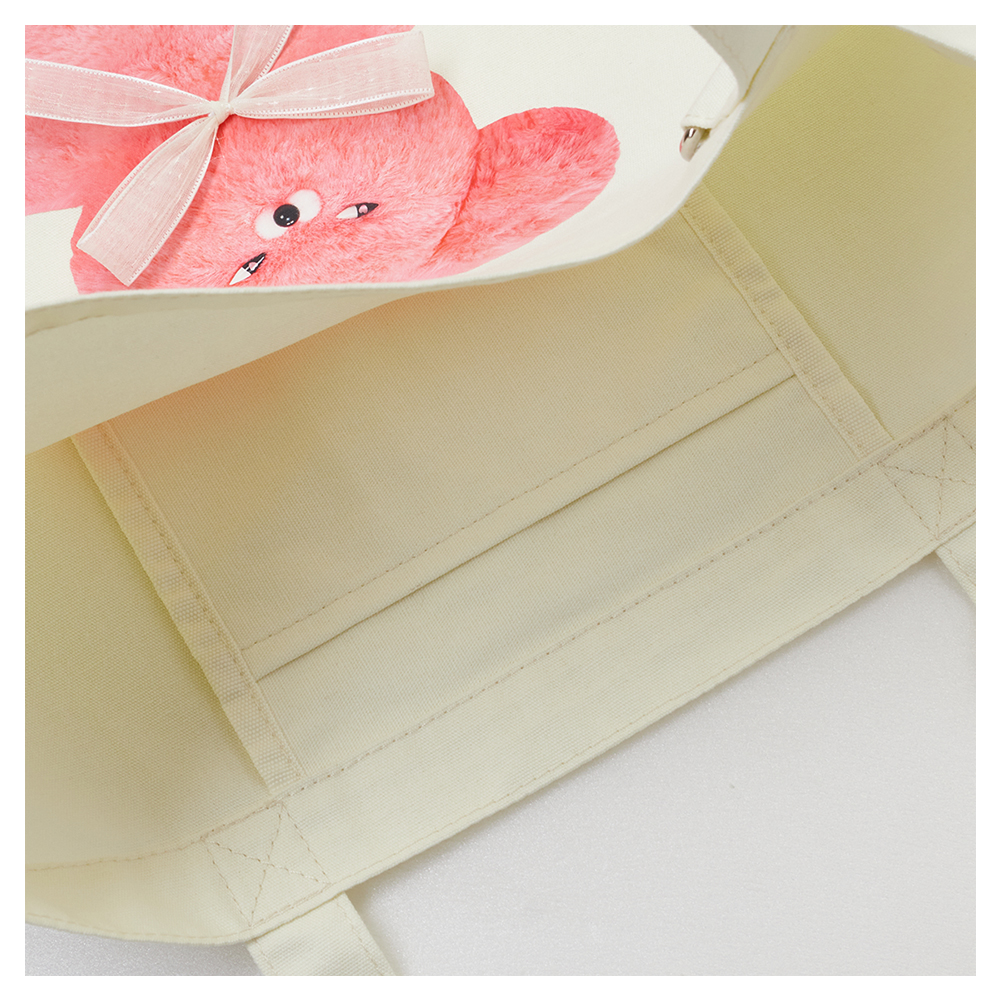 GraceGift Wasabi Bear聯名 粉芥末熊 立體蝴蝶結印花日常帆布包 粉色 實拍圖