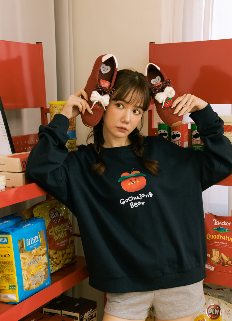 Grace Gift 平價女鞋 Wasabi Bear 聯名 辣椒醬熊 休閒運動鞋 深紅色 穿搭實拍