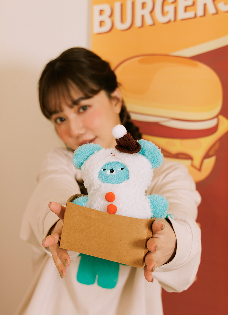 GraceGift Wasabi Bear聯名 冬裝派對毛絨玩偶吊飾鑰匙圈 一中盒