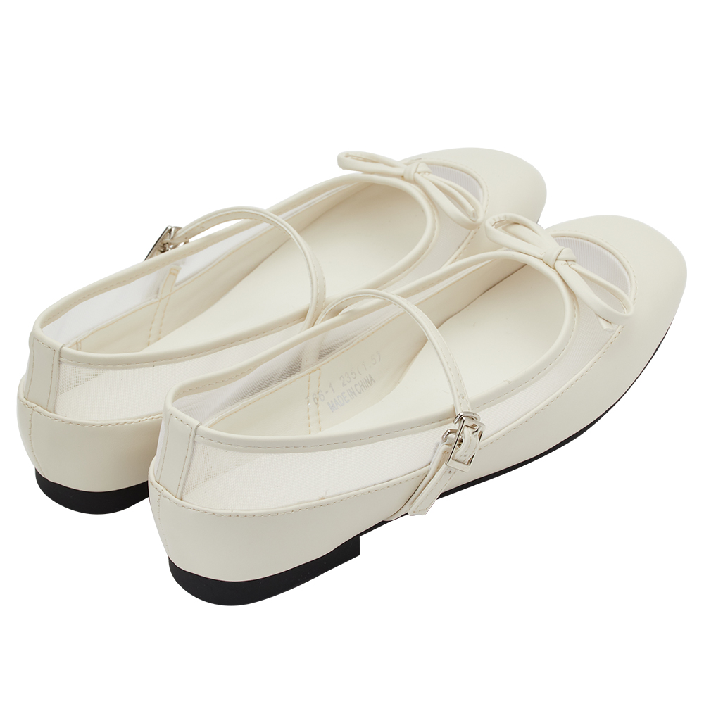 GraceGift平價女鞋 時尚秀場 方圓頭 復古芭比網紗拼接芭蕾平底瑪莉珍鞋  米白色