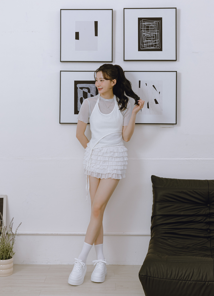 GraceGift 平價女鞋 時尚秀場 圓頭  零負重輕量級厚底休閒小白鞋  白色