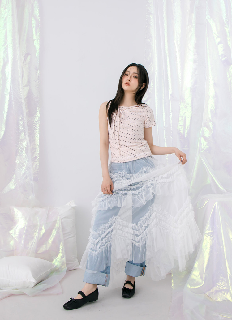 GraceGift平價女鞋 時尚秀場 方頭 法式芭蕾精緻抓皺方頭緞面平底瑪莉珍鞋 黑色