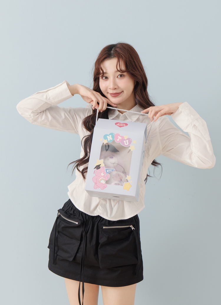 GraceGift CareBears聯名 牢騷小熊 NTU畢業祝福小熊吊飾禮盒 附贈手機墊片 藍