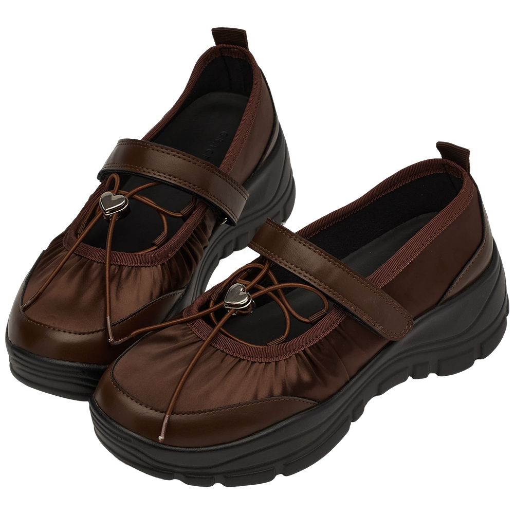 GraceGift平價女鞋 愛心 交叉繫繩 輕量厚底 芭蕾舞運動鞋 咖啡色