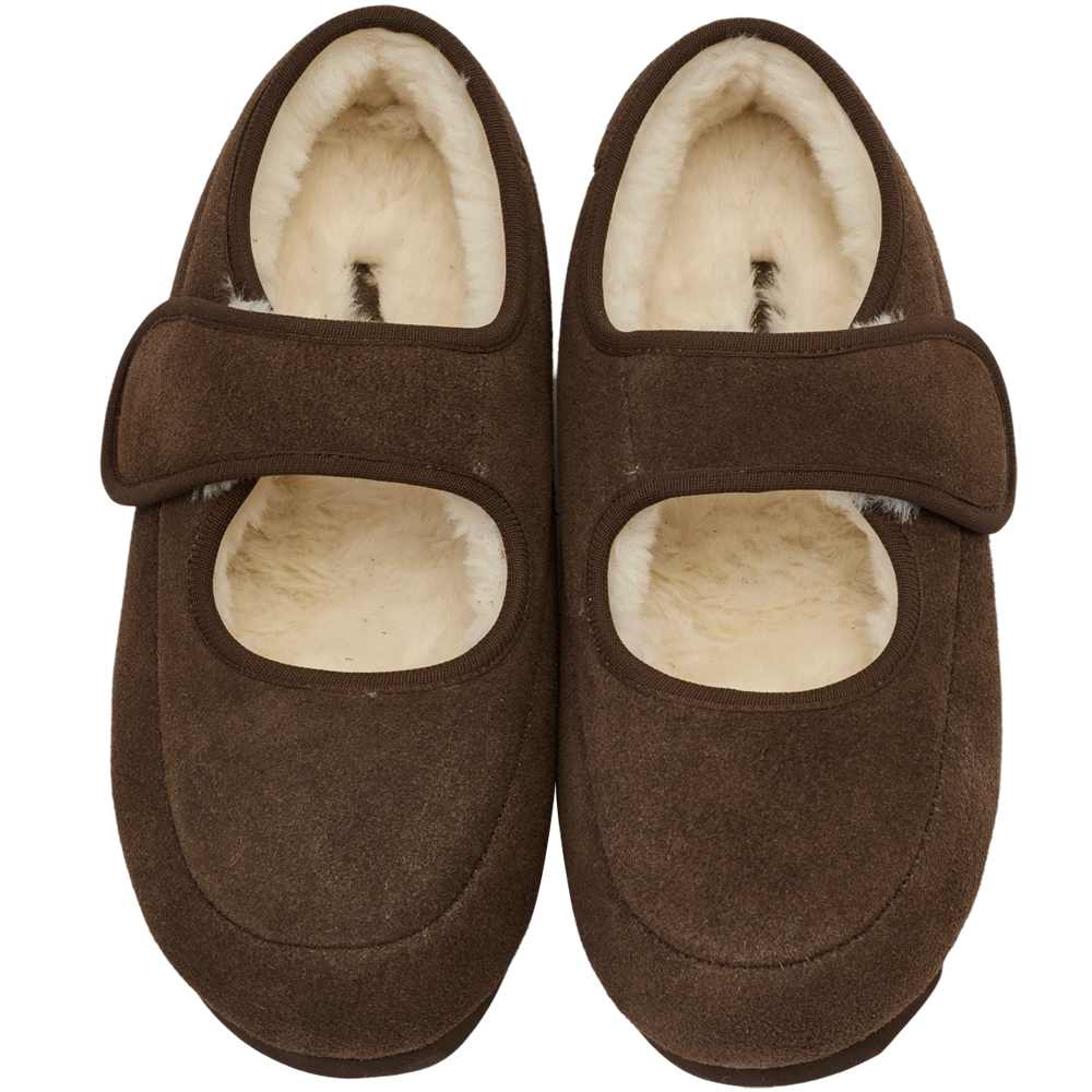 輕甜冬日真皮毛毛輕量瑪莉珍平底鞋 咖