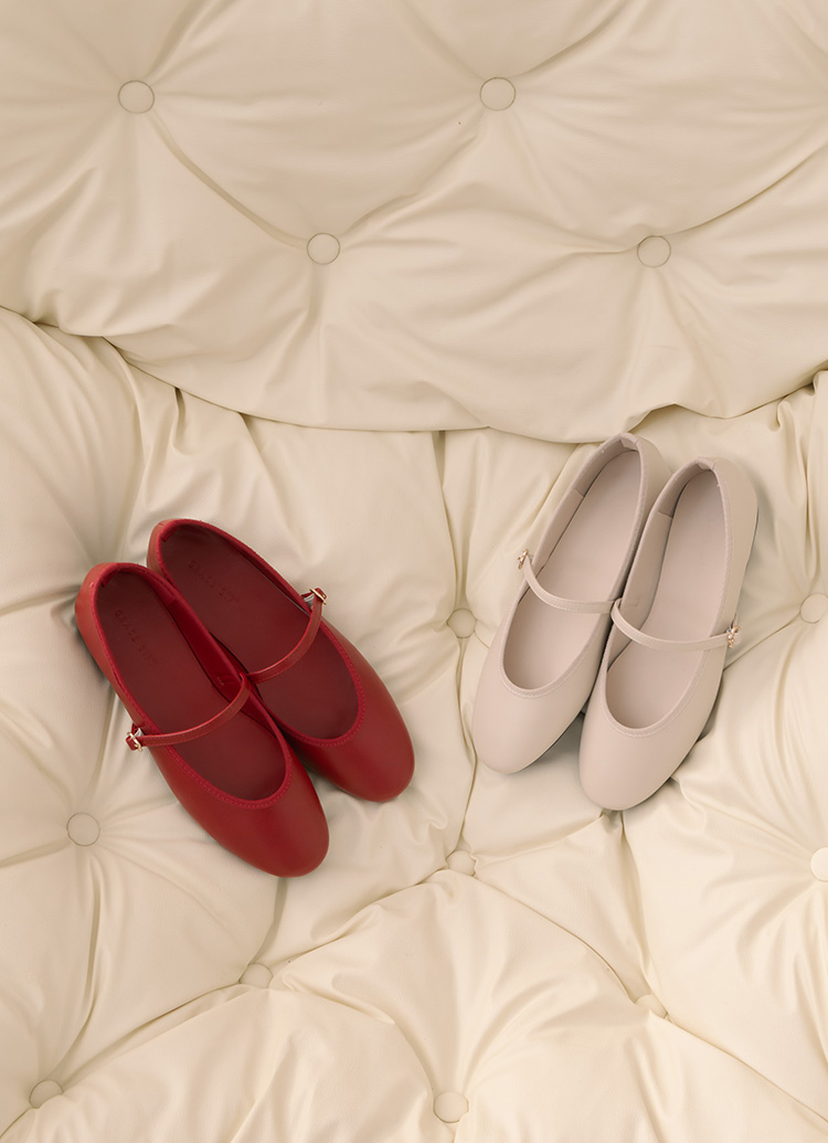 GraceGift平價女鞋 俏皮少女 素面 花釦 芭蕾舞瑪莉珍鞋 杏