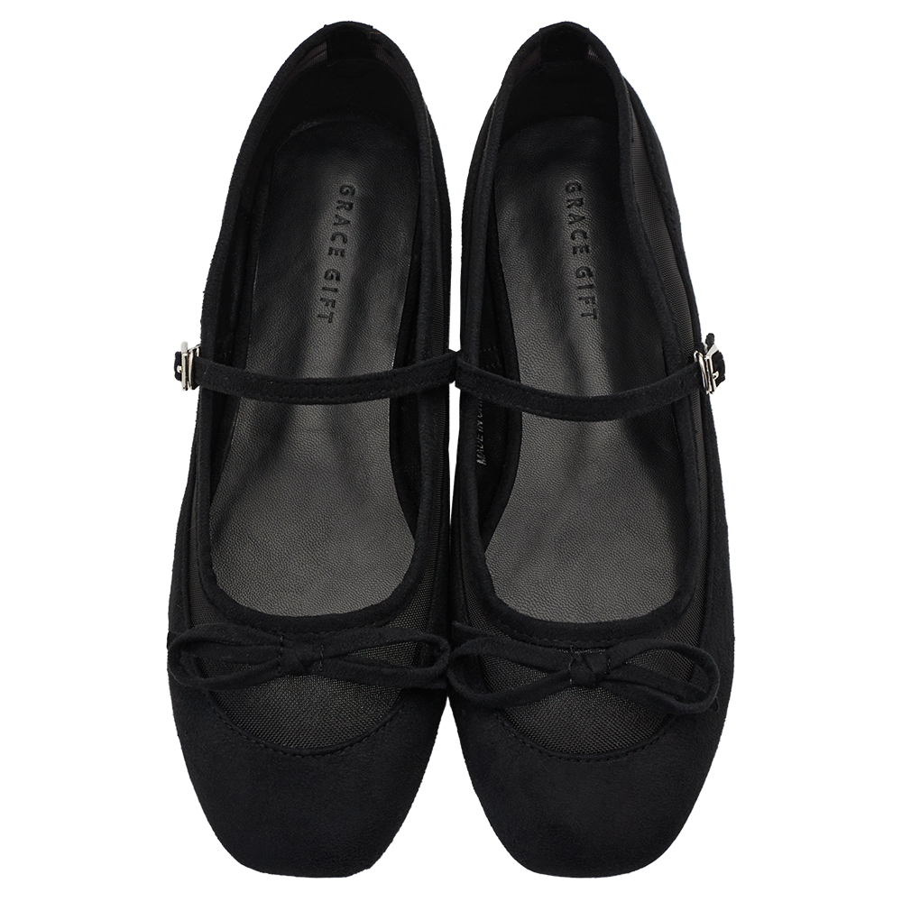 GraceGift平價女鞋 時尚秀場 方圓頭 復古芭比網紗拼接芭蕾平底瑪莉珍鞋  黑色