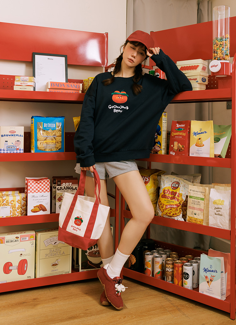 GraceGift Wasabi Bear聯名 辣椒醬熊 撞色口袋肩背帆布包 正紅色