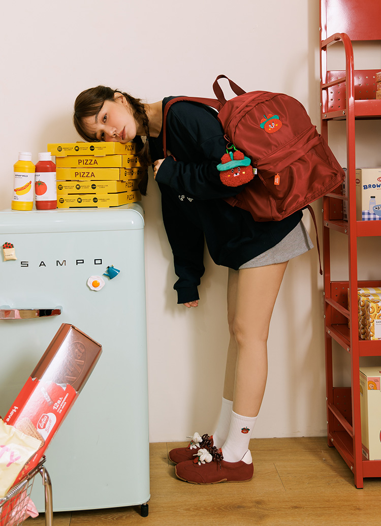 GraceGift Wasabi Bear聯名 辣椒醬熊 吊牌輕便尼龍後背包 正紅色 實拍圖