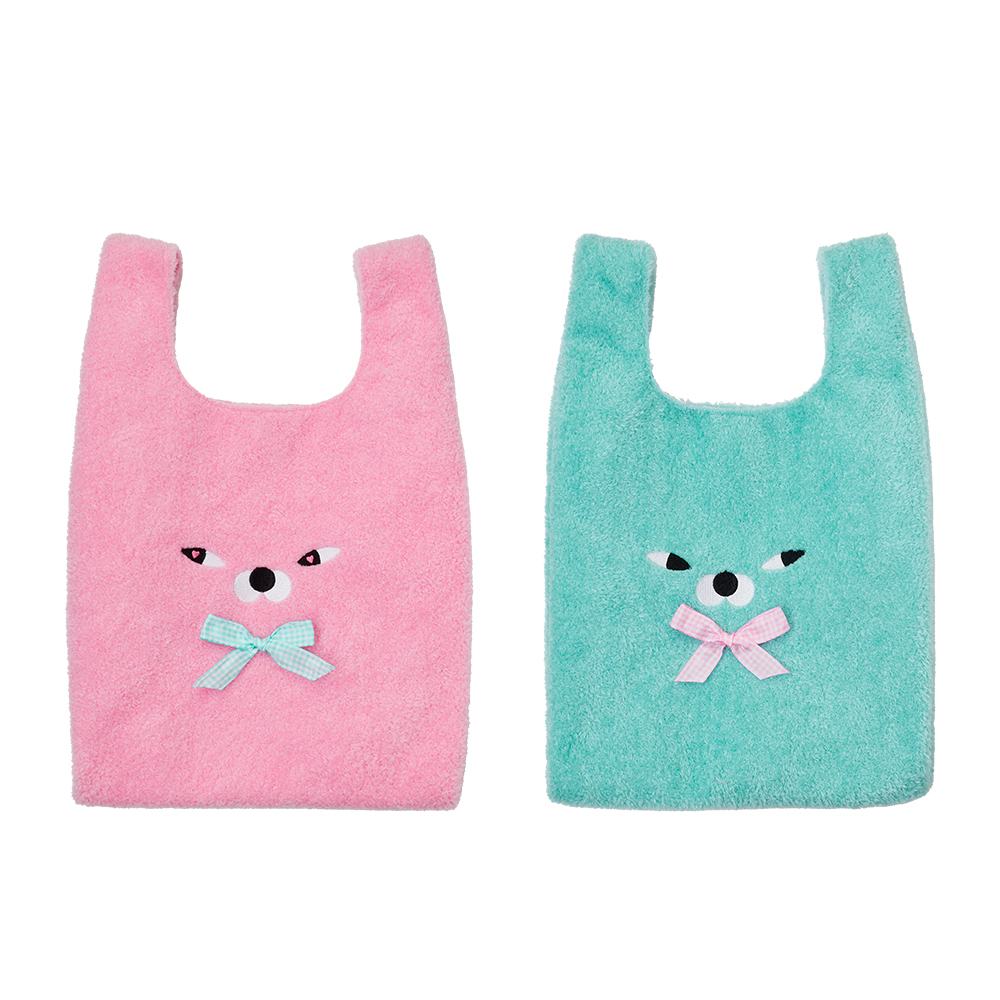 Grace Gift Wasabi Bear 聯名 芥末熊 絨毛蝴蝶結手提袋 藍綠色 可愛提袋 實拍圖