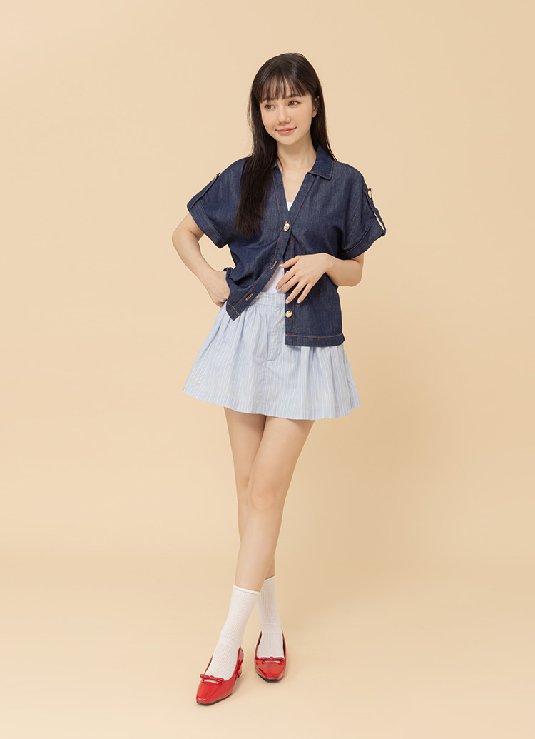 GraceGift 平價女鞋 復古女孩 小方頭 簍空蝴蝶結 瑪莉珍跟鞋 紅漆色 實拍圖