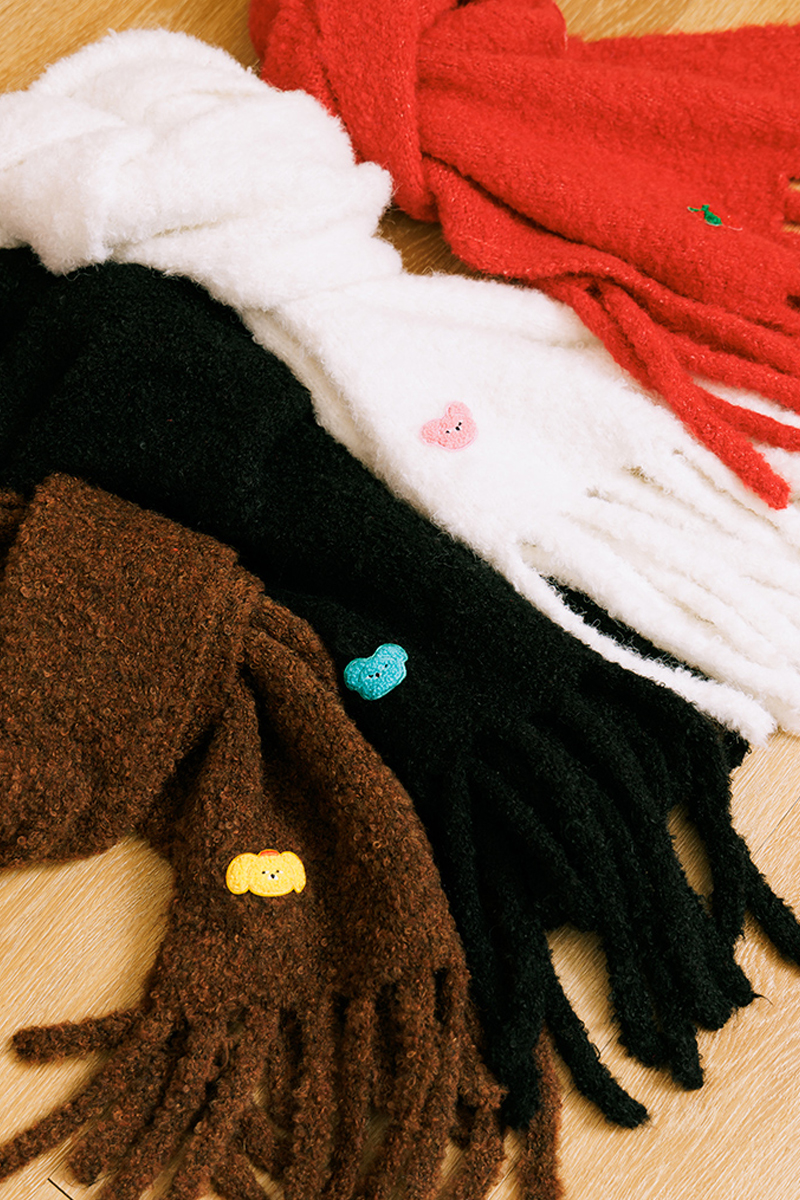 Wasabi Bear-辣椒醬熊顆粒仿羊毛流蘇圍巾