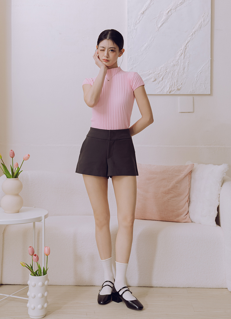 GraceGift平價女鞋 時尚秀場 方圓頭 瑪黑穿搭小花扣環雙帶中跟瑪莉珍鞋 黑色