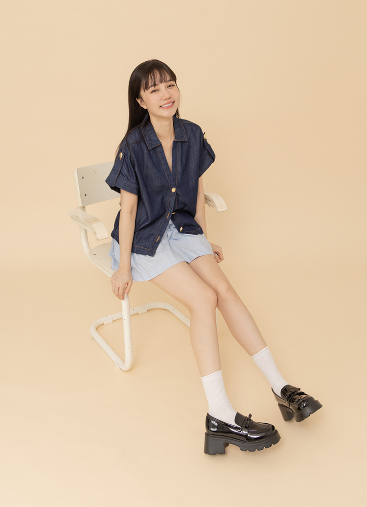 GraceGift平價女鞋 清甜學院風 蝴蝶結 輕量厚底樂福鞋 黑漆
