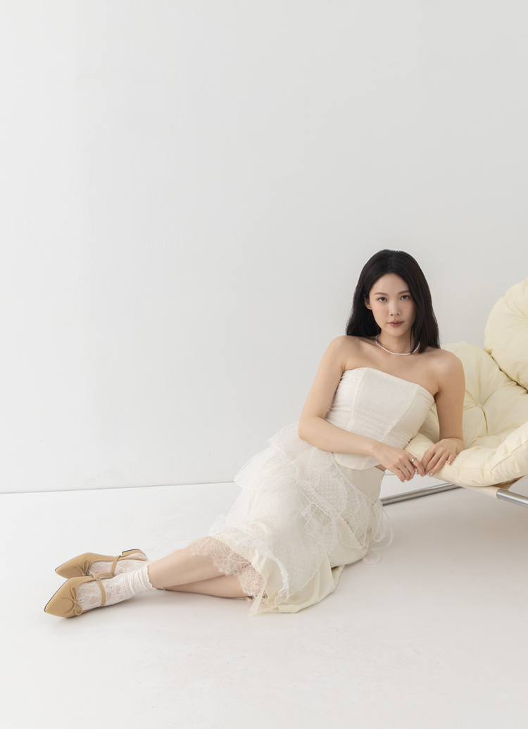 GraceGift 平價女鞋 法式尖頭 蝴蝶結後簍空芭蕾舞平底鞋 淺駝色