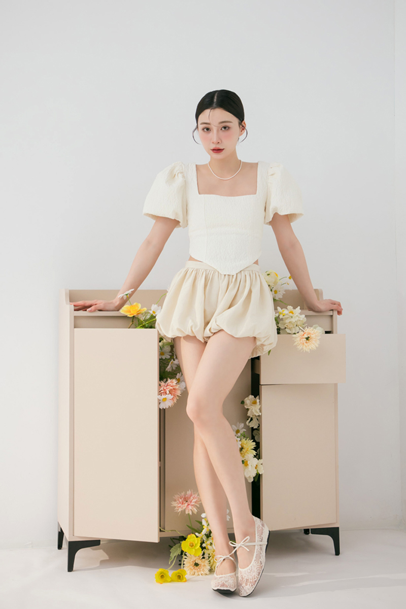 阿朗頌晨光繡花蕾絲內增高瑪莉珍鞋