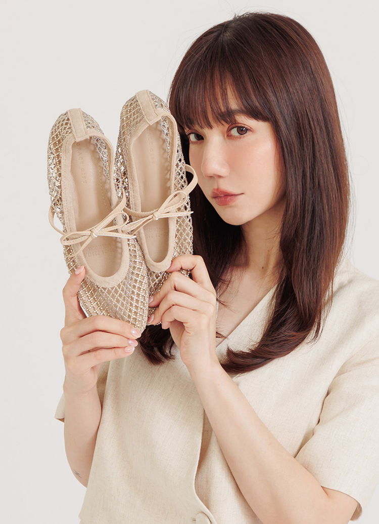 GraceGift平價女鞋 手工訂製亮鑽蝴蝶結漁網方頭芭蕾舞鞋 杏