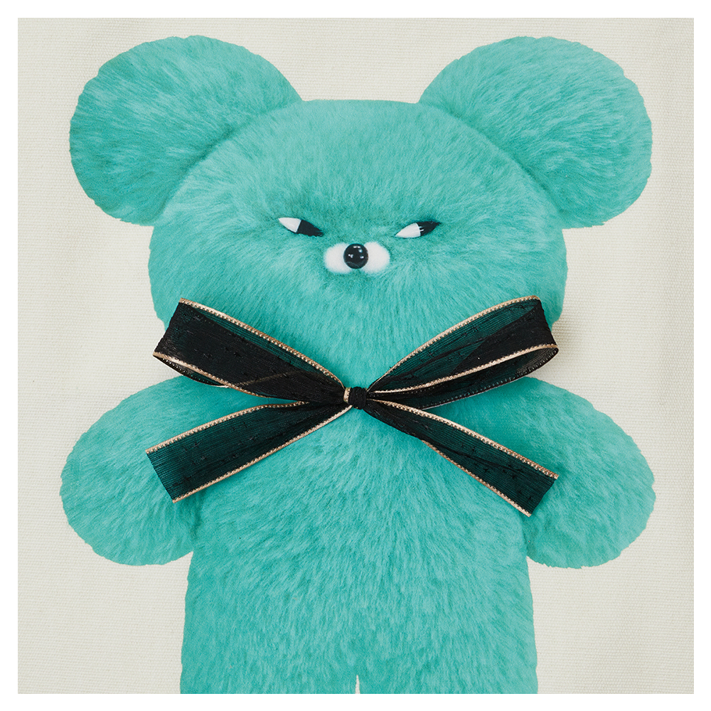 GraceGift Wasabi Bear聯名 芥末熊 立體蝴蝶結印花日常帆布包 藍綠色 實拍圖