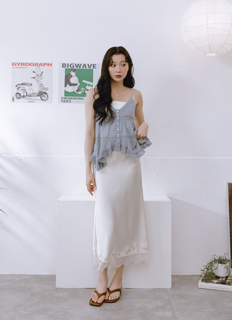 GraceGift 平價女鞋 時尚秀場 方頭 韓系慵懶人字中跟拖鞋 棕色