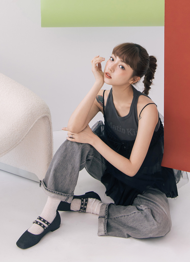 Grace Gift 李柔聯名 甜酷序曲 方頭金屬雙帶芭蕾舞瑪莉珍鞋 黑牛仔