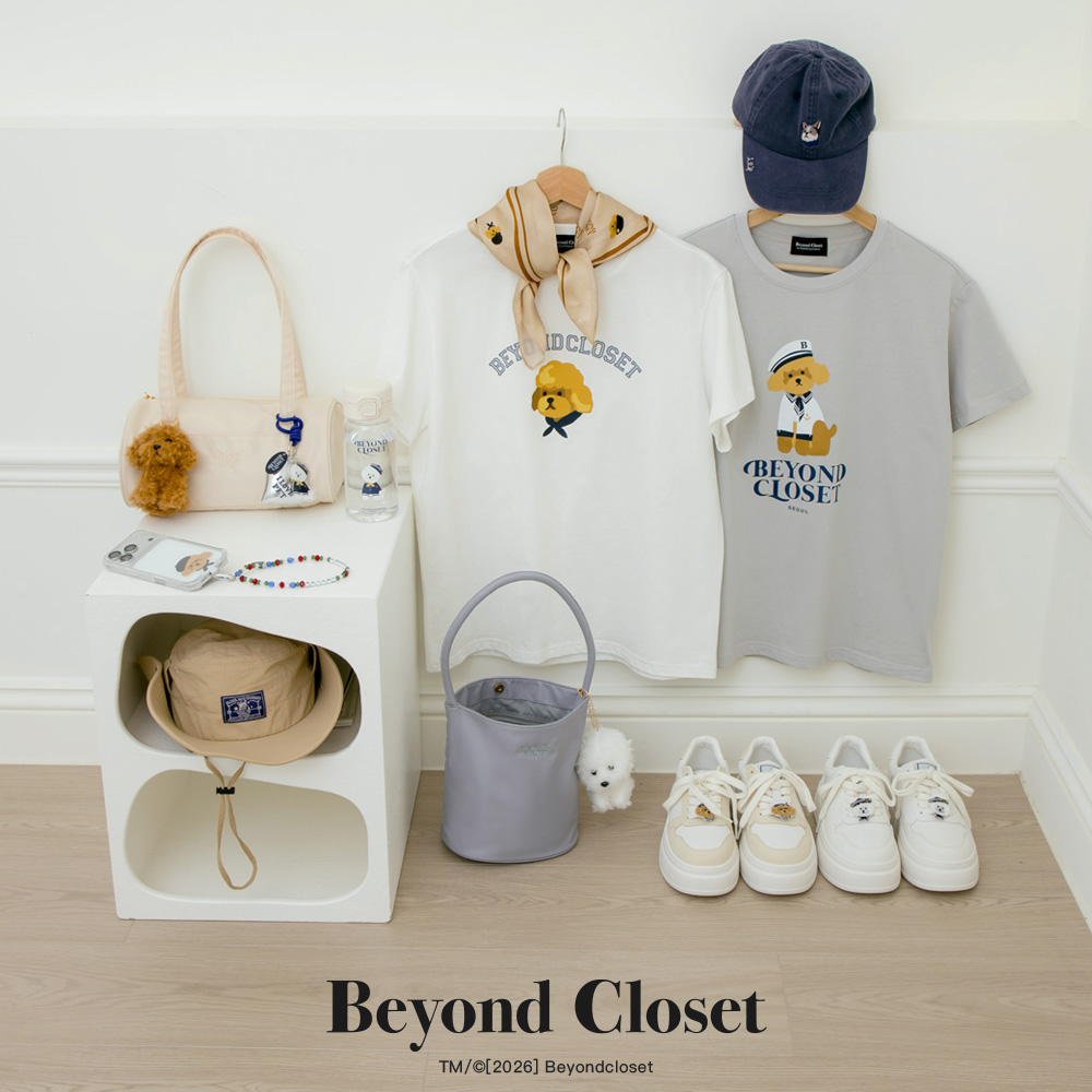 韓國Beyond Closet 滿版貴賓印花真絲方巾 咖啡