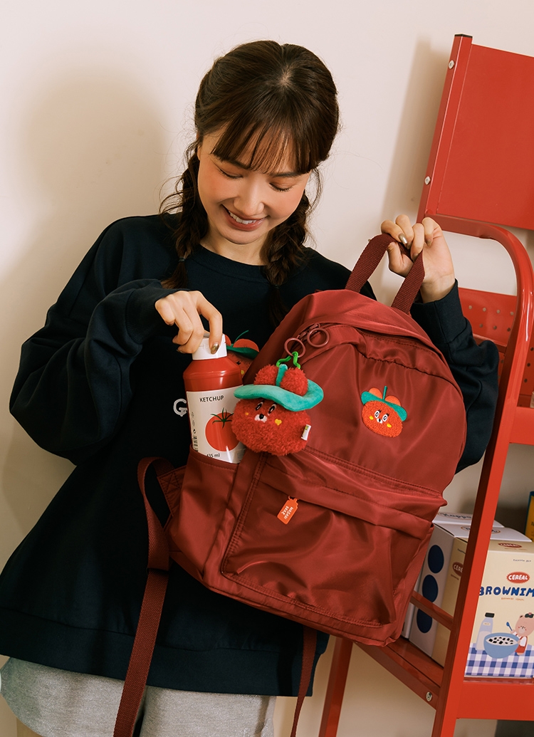 GraceGift Wasabi Bear聯名 辣椒醬熊 絨毛星星吊飾飲料提袋 隨行包 正紅色