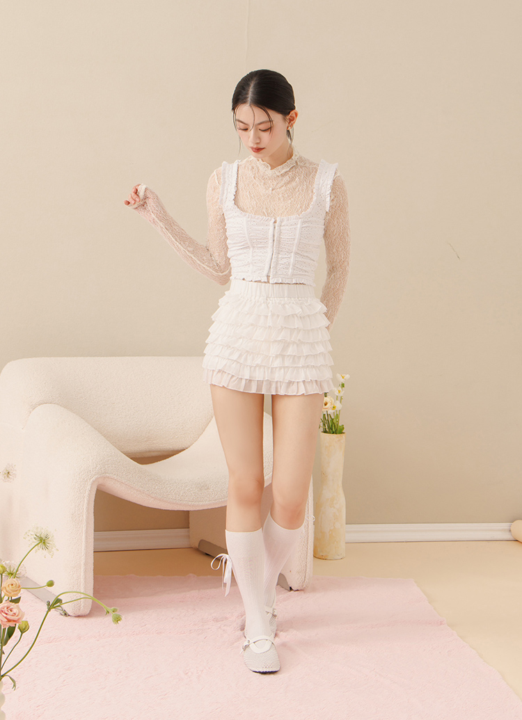 Grace Gift 平價女鞋 夢幻細鑽 編織網面瑪莉珍鞋 白色 平底瑪莉珍鞋 實拍圖