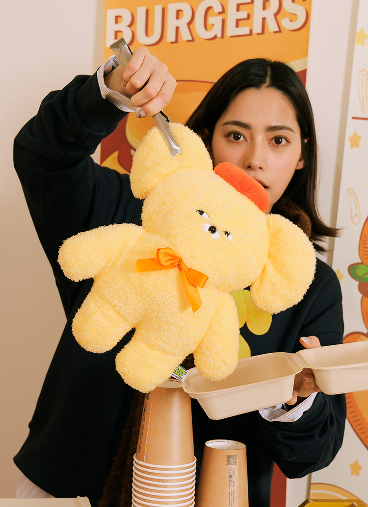 GraceGift Wasabi Bear聯名 黃芥末熊 療癒造型抱枕(30CM) 黃色 實拍圖