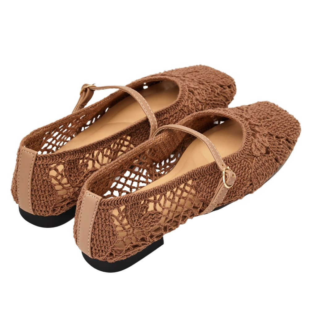 GraceGift瑪莉珍鞋棕色蕾絲編織鏤空花紋搭配細帶扣環設計