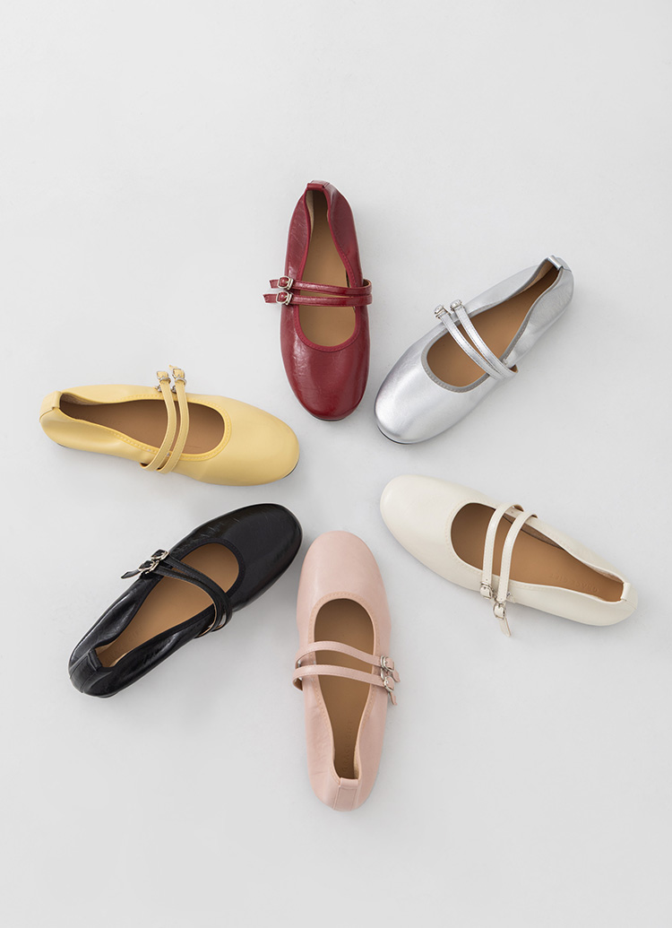 GraceGift平價女鞋 時尚秀場 圓頭 奶油雲朵極軟加厚乳膠芭蕾瑪莉珍鞋 黑色