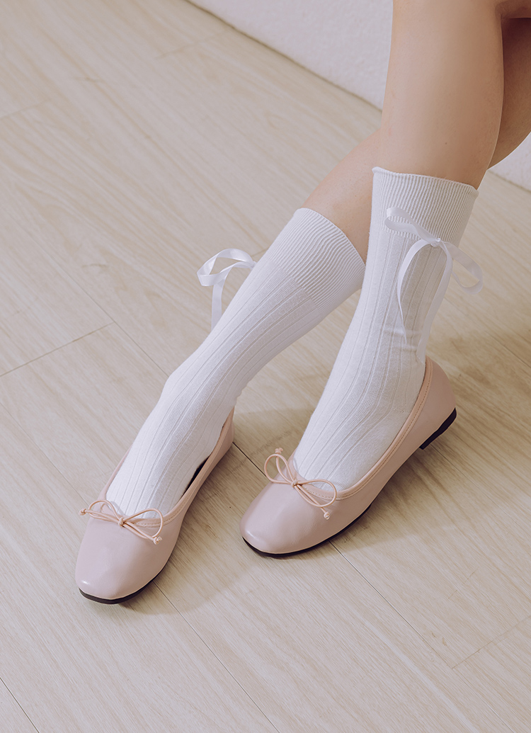 GraceGift平價女鞋 時尚秀場 方圓頭 法式經典蝴蝶結芭蕾舞平底娃娃鞋 粉色